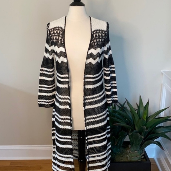 CHICO'S Crochet Knit Cardigan Duster - Picture 2 of 8